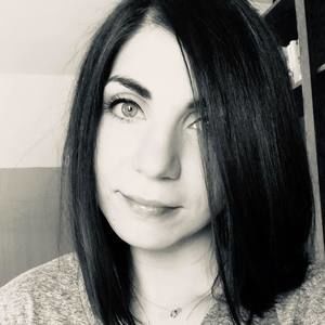 Meet your Posher, Lara